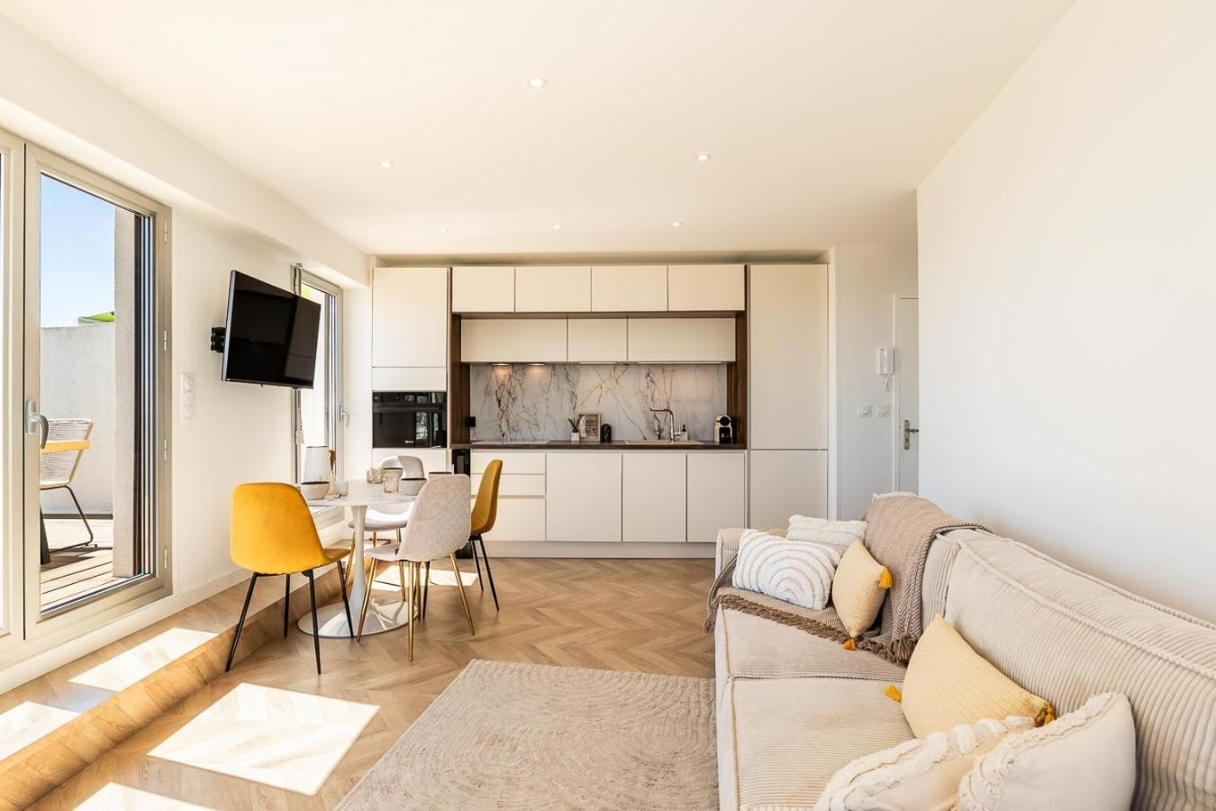 Suite Terrasse Xxl - Front De Mer - Parking - Ambiance Plage La Grande Motte Extérieur photo